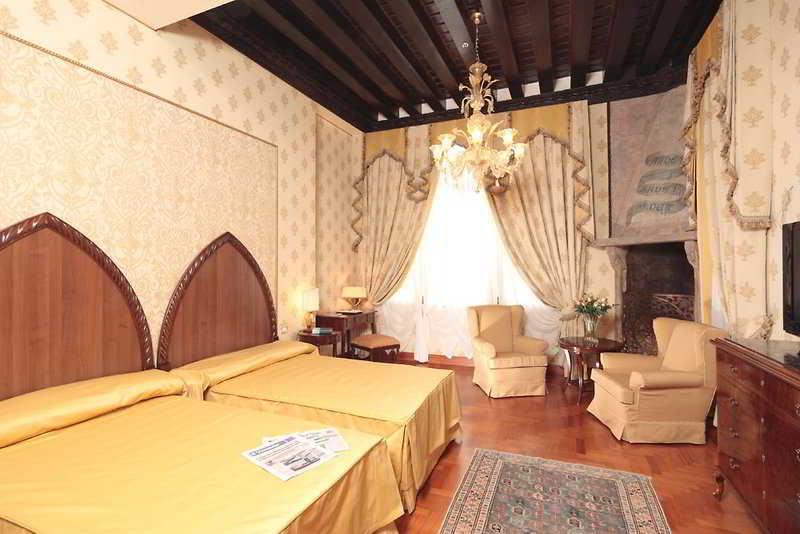Hotel Palazzo Stern Venecia Habitación foto